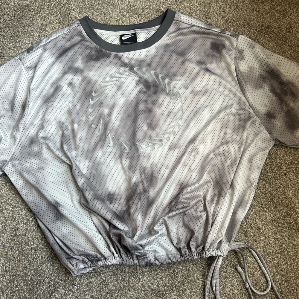 Nike Gray Crop Tie Front T-Shirt
